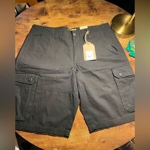 NWT True Craft Men's Dark Cargo Shorts